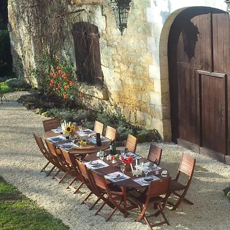 Angouleme Sleeps 15 Pool Wifi *